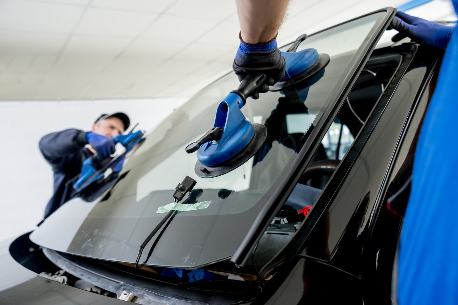 Auto Glass Repair Near Me, Downey, CA | Mobile Glass Repair Services for Cracks & Chips